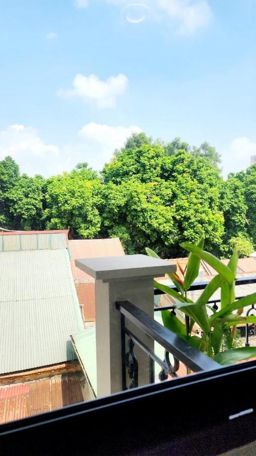 T Home Balcony Homestay ハノイ市 エクステリア 写真